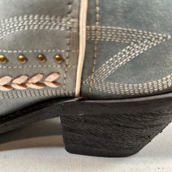 Laredo Western Boots Fancy Sky Blue With Studs Snip Toe Block Heel - Picture 8 of 10